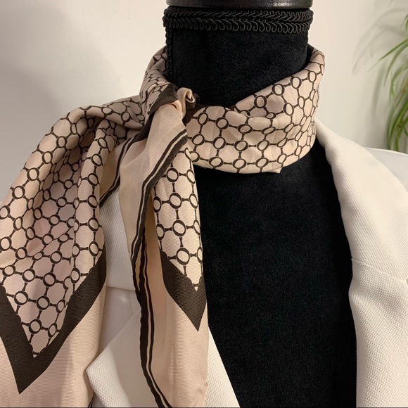 OROTON silk scarf - Picture 3 of 4